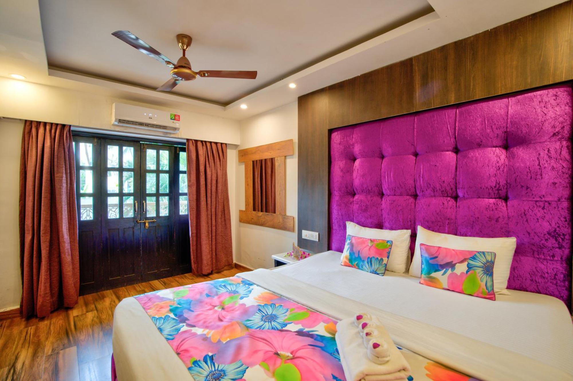 Lemonmint Svelton Manor Hotel Калангуте Екстериор снимка