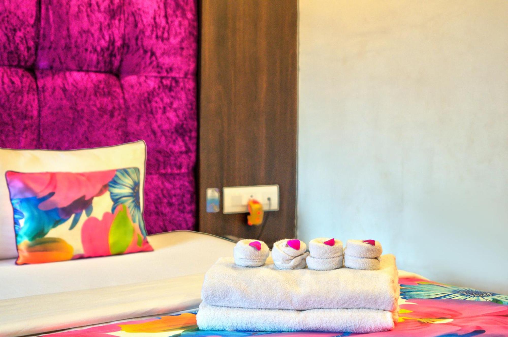 Lemonmint Svelton Manor Hotel Калангуте Екстериор снимка