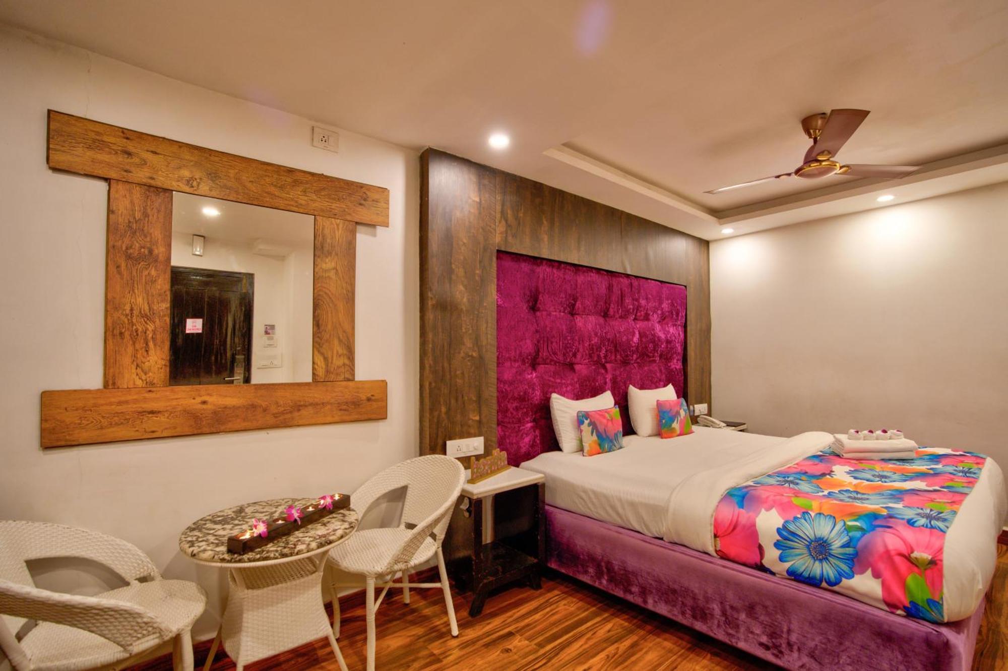 Lemonmint Svelton Manor Hotel Калангуте Екстериор снимка